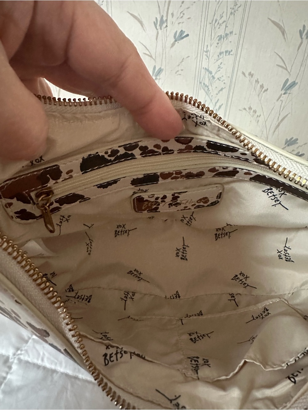 Betsey Johnson Cow Print Hobo - Picture 7 of 9